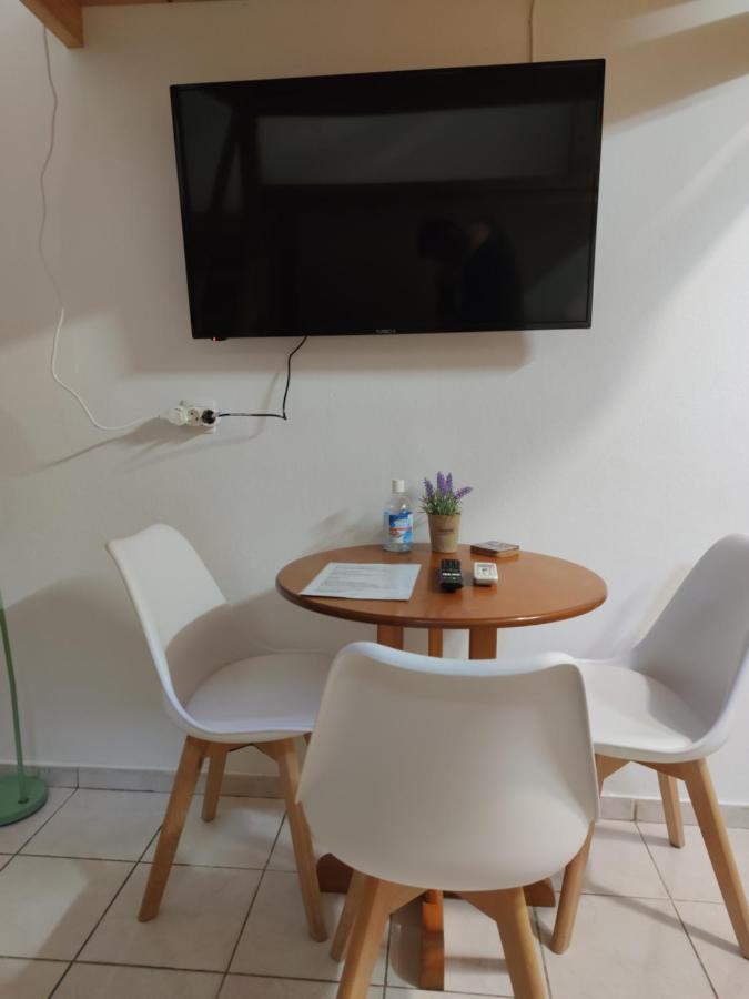 Hermanos City Apartment'S Heraklion  Bagian luar foto
