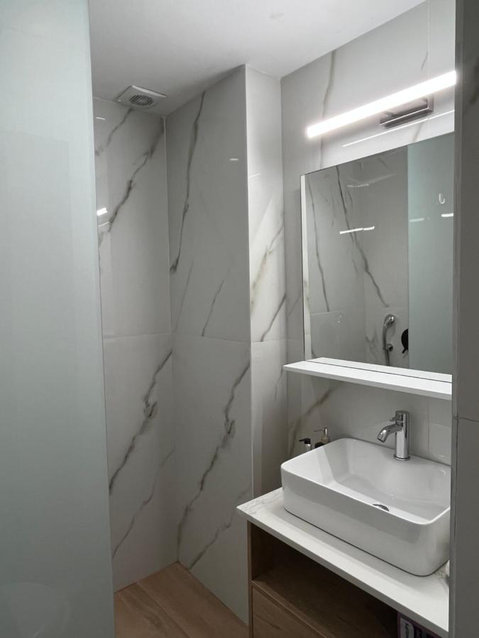 Hermanos City Apartment'S Heraklion  Bagian luar foto